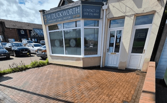 Photograph of the H Duckworth branch in Wideopen